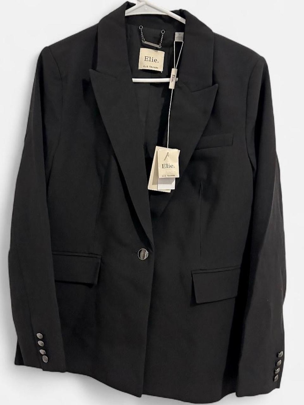 Elie Tahari Women’s Black Single-Button Tailored Blazer